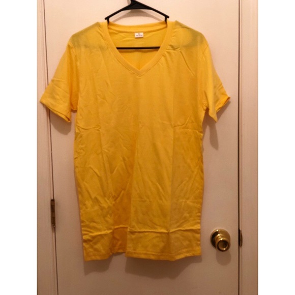 Plain t shirts, crew and v neck - multiple colors - Picture 2 of 4